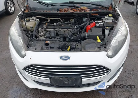 2015 Ford Fiesta Se z USA, uszkodzony, nr VIN 3FADP4EJ8FM166767